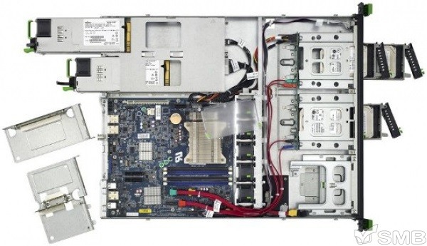 Fujitsu PRIMERGY RX100 S8